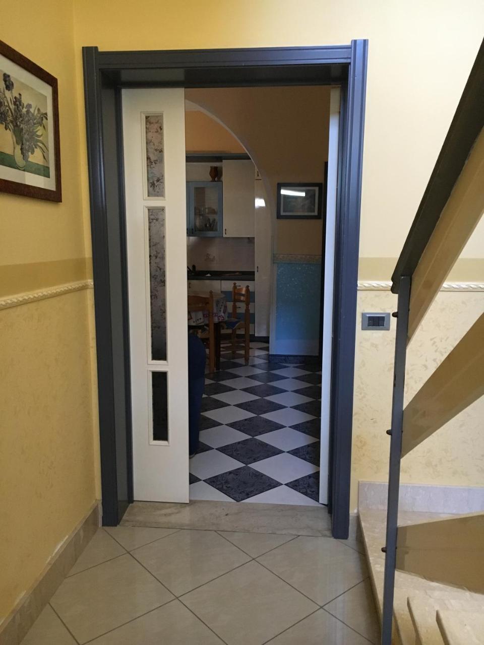 אבולה Mar Ionio Apartment מראה חיצוני תמונה